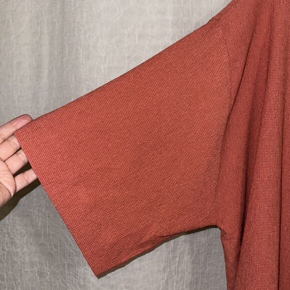 Chico’s 2 (12-14) Travelers Team Burnt Coral Textured Kimono - Picture 4 of 9